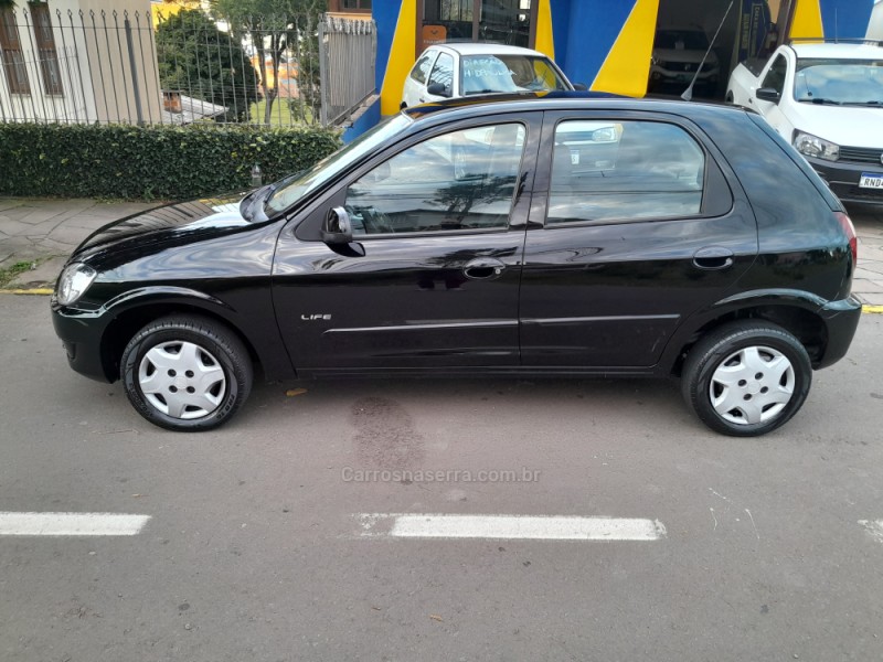 CELTA 1.0 MPFI LS 8V FLEX 4P MANUAL - 2009 - NOVA PRATA