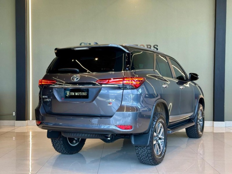 HILUX SW4 2.8 SRX 4X4 16V TURBO INTERCOOLER DIESEL 4P AUTOMÁTICO - 2019 - CAXIAS DO SUL