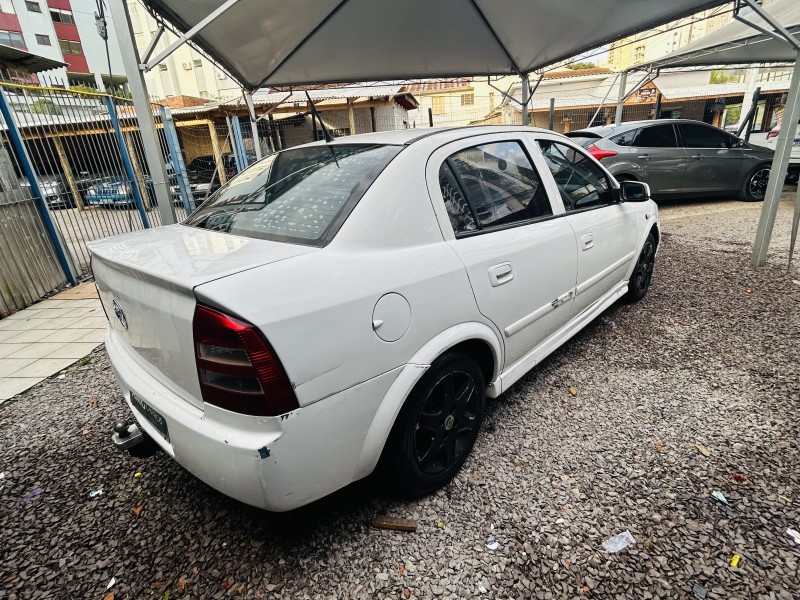 ASTRA 2.0 MPFI ADVANTAGE SEDAN 8V FLEX 4P MANUAL - 2007 - CAXIAS DO SUL