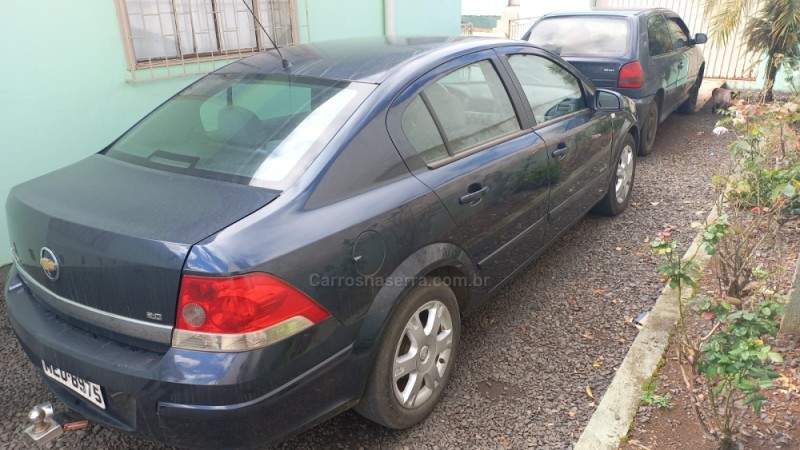VECTRA 2.0 MPFI ELEGANCE 8V 140CV FLEX 4P MANUAL - 2009 - FARROUPILHA