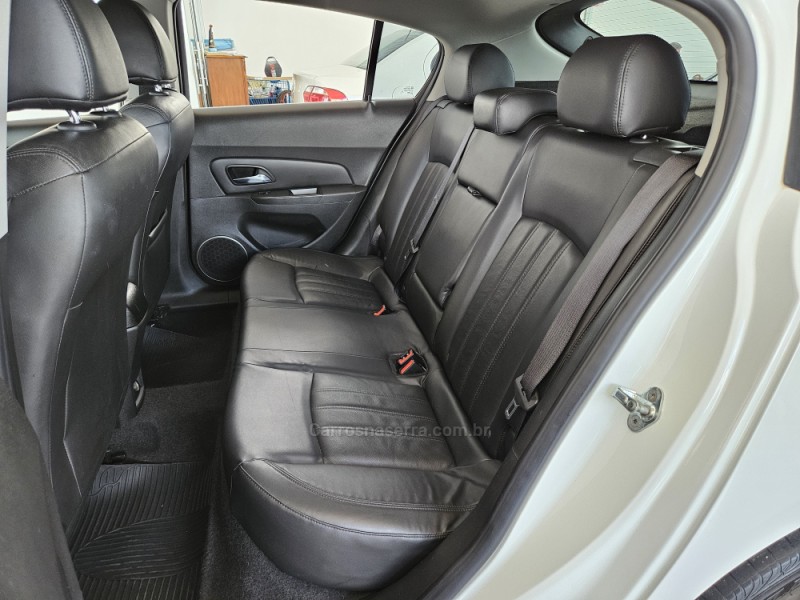 CRUZE 1.8 LT SPORT6 16V FLEX 4P AUTOMÁTICO - 2016 - TAPEJARA