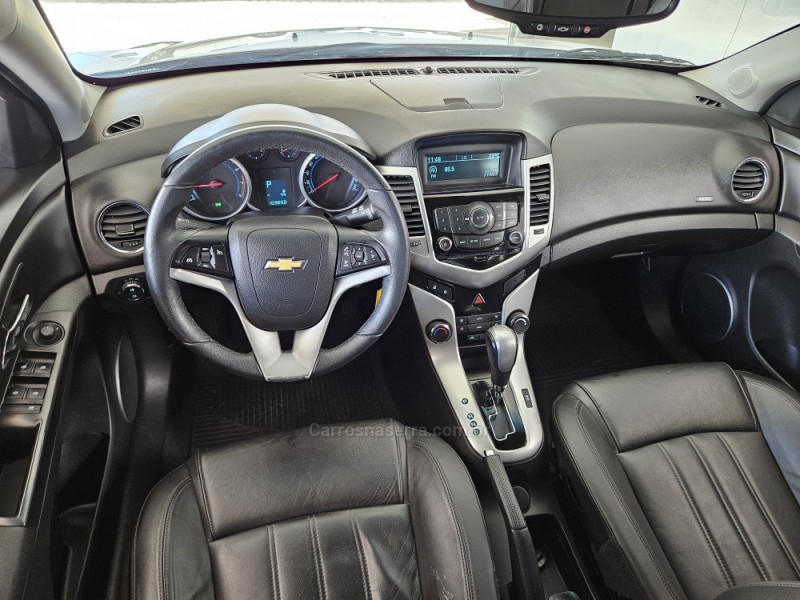 CRUZE 1.8 LT SPORT6 16V FLEX 4P AUTOMÁTICO - 2016 - TAPEJARA