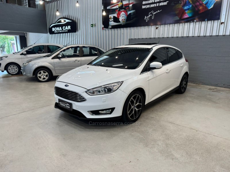 FOCUS 2.0 TITANIUM PLUS HATCH 16V FLEX 4P AUTO - 2017 - CAXIAS DO SUL