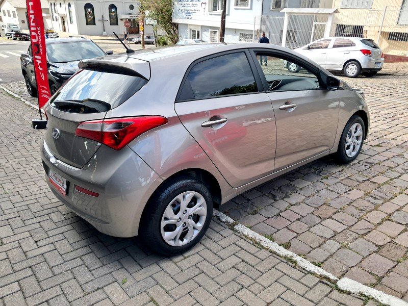HB20 1.0 COMFORT 12V FLEX 4P MANUAL - 2016 - CAXIAS DO SUL