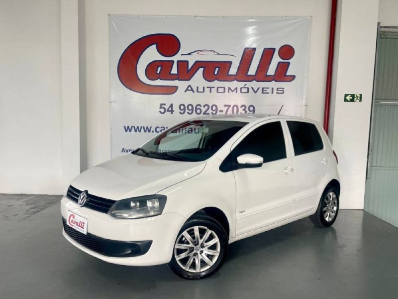 FOX 1.0 MI TRENDLINE 8V FLEX 4P MANUAL - 2011 - CAXIAS DO SUL
