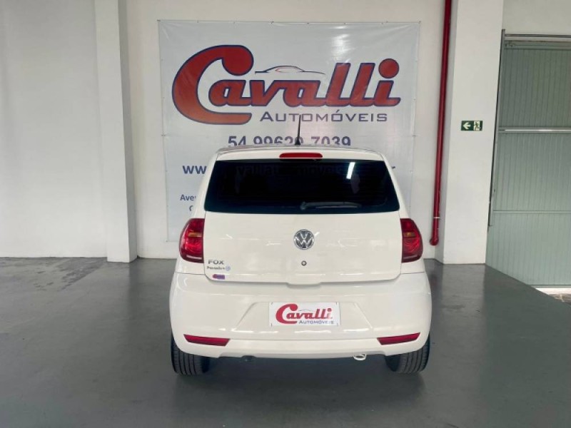 FOX 1.0 MI TRENDLINE 8V FLEX 4P MANUAL - 2011 - CAXIAS DO SUL