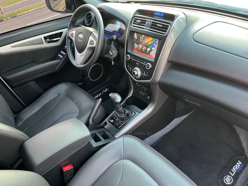 X60 1.8 16V GASOLINA 4P MANUAL - 2018 - DOIS IRMãOS