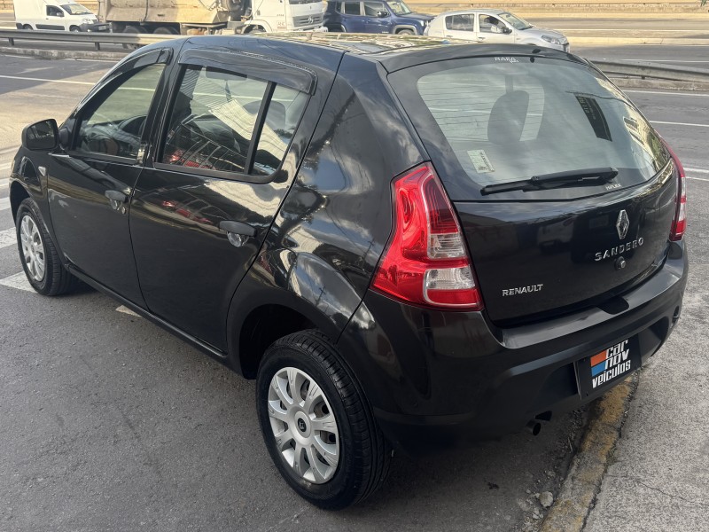 SANDERO 1.0 AUTHENTIQUE 8V FLEX 4P MANUAL - 2012 - CAXIAS DO SUL