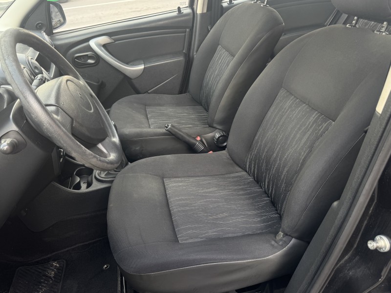 SANDERO 1.0 AUTHENTIQUE 8V FLEX 4P MANUAL - 2012 - CAXIAS DO SUL