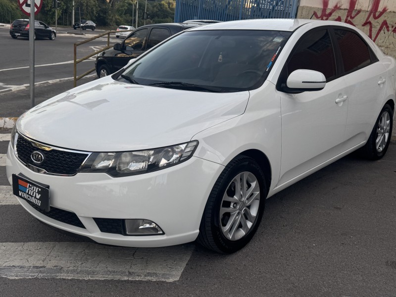 CERATO 1.6 EX SEDAN 16V GASOLINA 4P MANUAL - 2011 - CAXIAS DO SUL