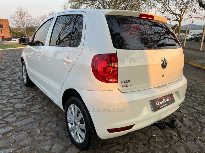 FOX 1.6 MI ITREND 8V FLEX 4P MANUAL - 2014 - DOIS IRMãOS