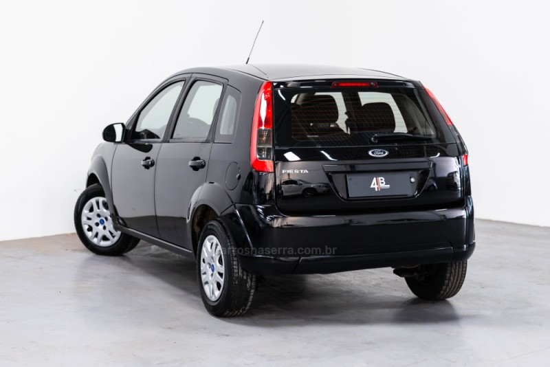 FIESTA 1.6 MPI CLASS 8V GASOLINA 4P MANUAL - 2013 - PORTO ALEGRE