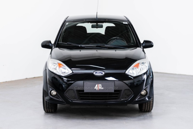 FIESTA 1.6 MPI CLASS 8V GASOLINA 4P MANUAL - 2013 - PORTO ALEGRE
