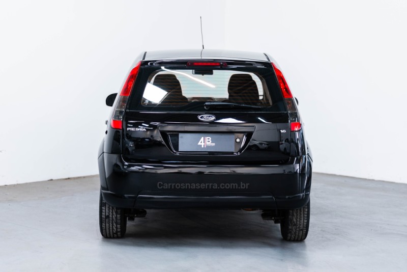 FIESTA 1.6 MPI CLASS 8V GASOLINA 4P MANUAL - 2013 - PORTO ALEGRE