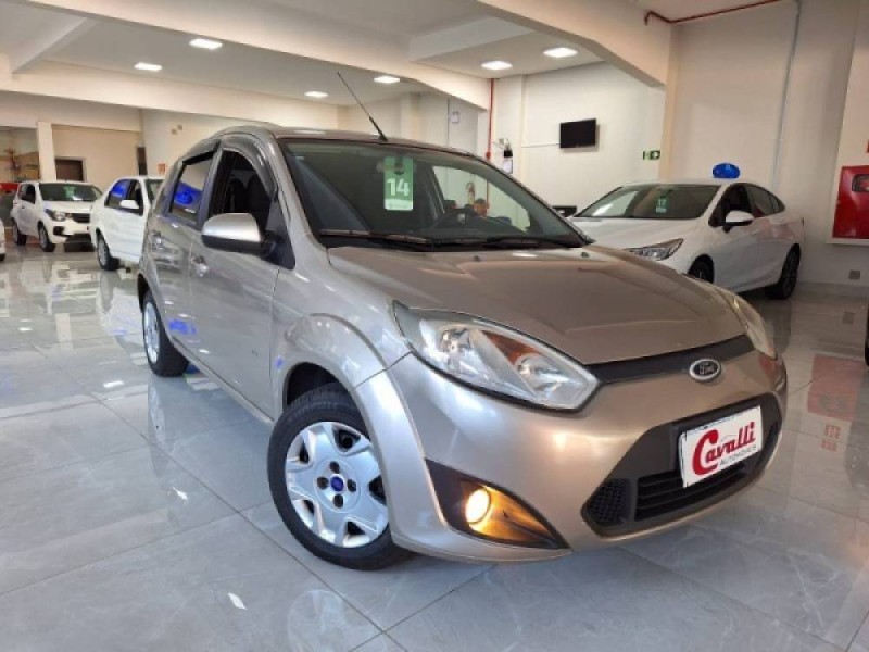 FIESTA 1.0 ROCAM SE 8V FLEX 4P MANUAL - 2014 - CAXIAS DO SUL