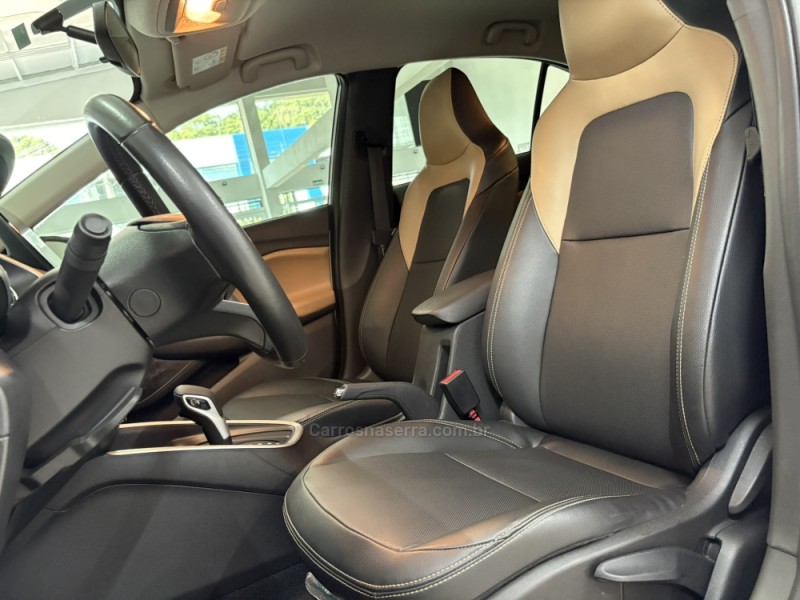 ONIX 1.0	PREMIER II PLUS 12V TURBO FLEX 4P AUTOMÁTICO - 2022 - BENTO GONçALVES