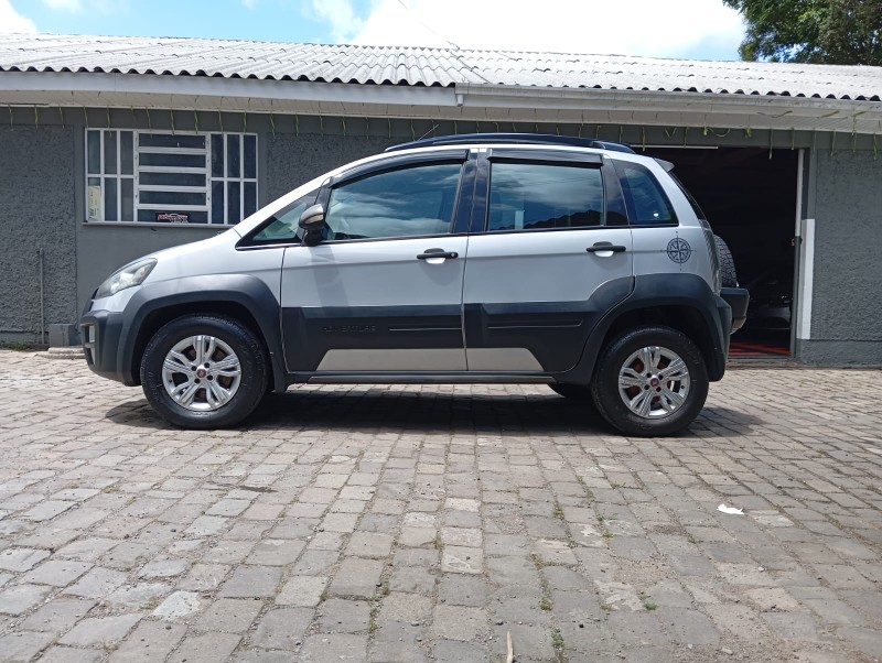IDEA 1.8 MPI ADVENTURE 8V FLEX 4P MANUAL - 2012 - CAXIAS DO SUL