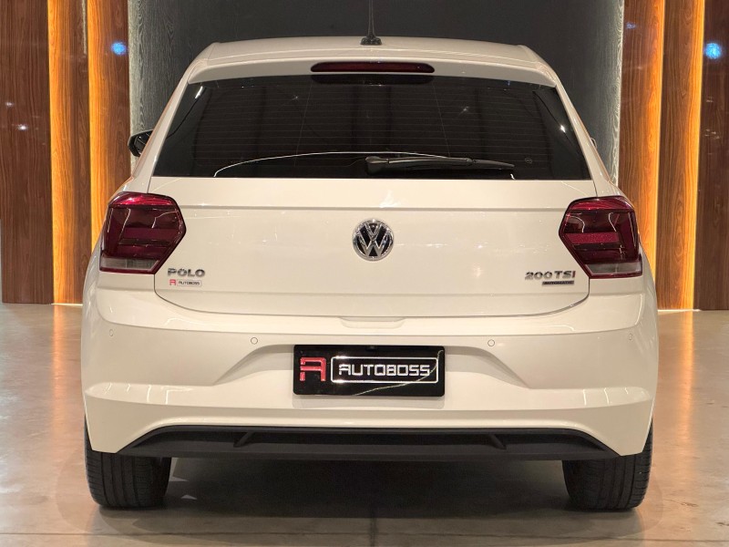 POLO 1.0	200 TSI HIGHLINE AUTOMÁTICO  - 2018 - NOVO HAMBURGO