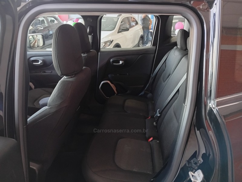 RENEGADE 1.8 16V FLEX SPORT 4P AUTOMÁTICO - 2016 - TAQUARA