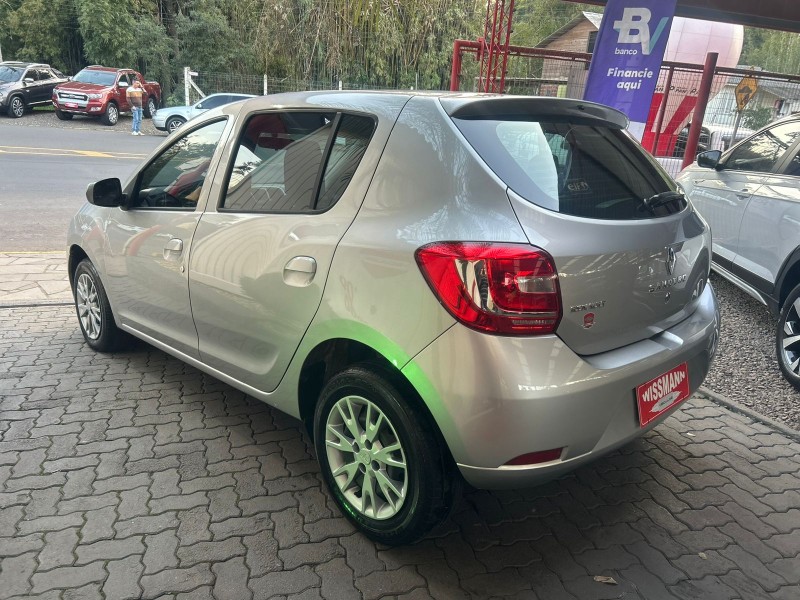 SANDERO 1.0 AUTHENTIQUE 12V FLEX 4P MANUAL - 2018 - TRêS COROAS