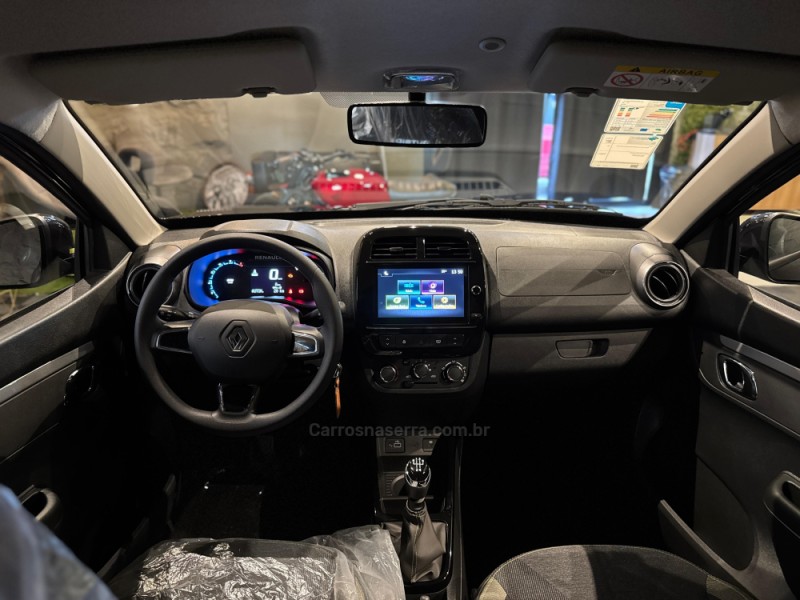 KWID 1.0 12V OUTSIDER FLEX 4P MANUAL - 2025 - FARROUPILHA