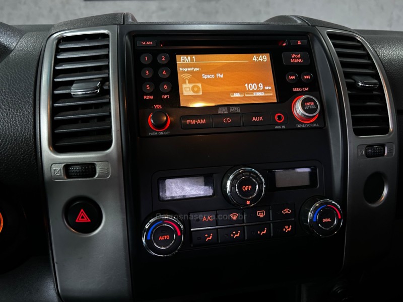 FRONTIER 2.5 SL 4X4 CD TURBO ELETRONIC DIESEL 4P AUTOMÁTICO - 2014 - CAXIAS DO SUL