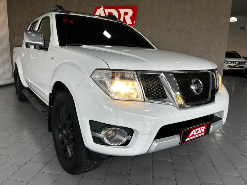 FRONTIER 2.5 SL 4X4 CD TURBO ELETRONIC DIESEL 4P AUTOMÁTICO - 2014 - CAXIAS DO SUL