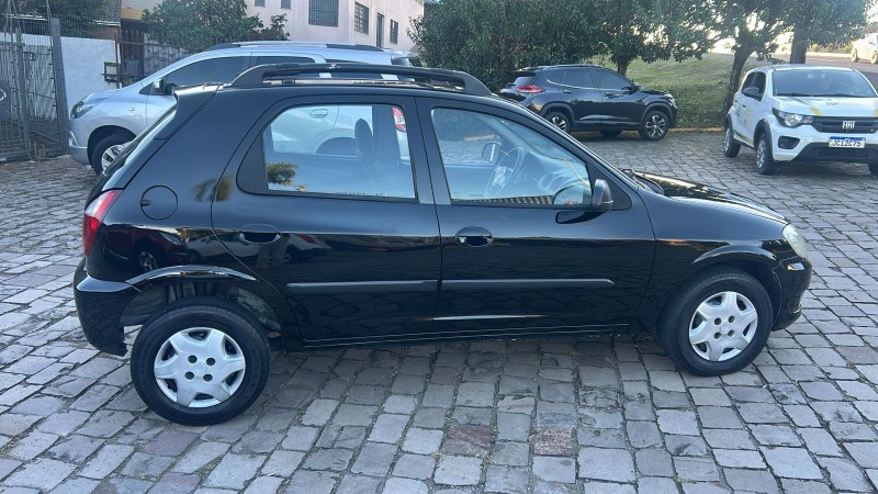 CELTA 1.0 MPFI SPIRIT 8V FLEX 4P MANUAL - 2011 - FARROUPILHA