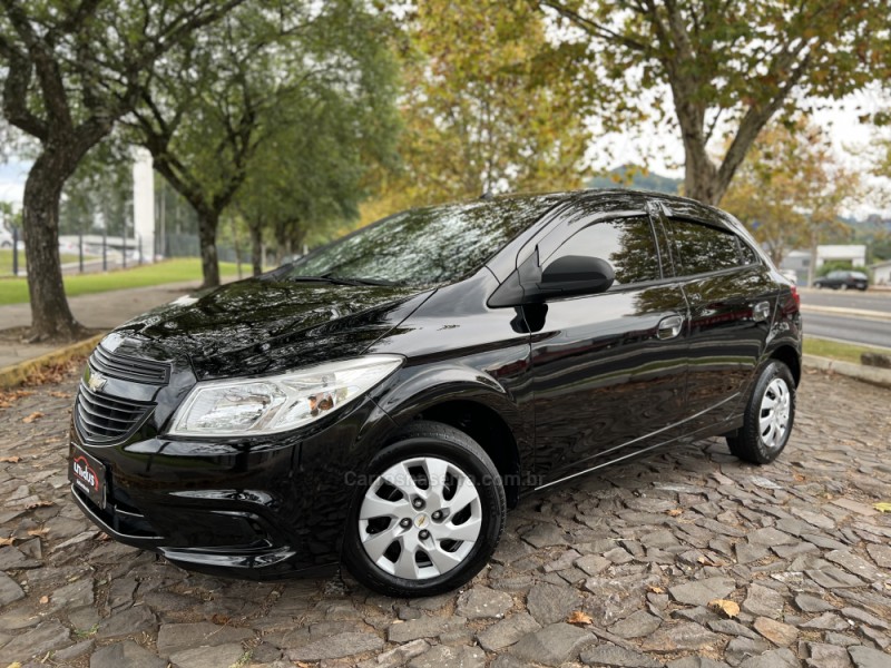 ONIX 1.0 JOY 8V FLEX 4P MANUAL - 2016 - DOIS IRMãOS