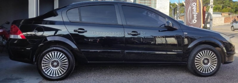 VECTRA 2.0 MPFI ELEGANCE 8V 140CV FLEX 4P AUTOMÁTICO - 2006 - CAXIAS DO SUL
