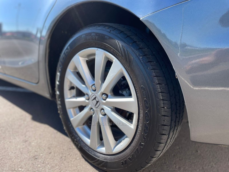CIVIC 2.0 LXR 16V FLEX 4P AUTOMÁTICO - 2014 - SANTA CRUZ DO SUL