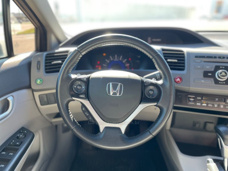 CIVIC 2.0 LXR 16V FLEX 4P AUTOMÁTICO - 2014 - SANTA CRUZ DO SUL