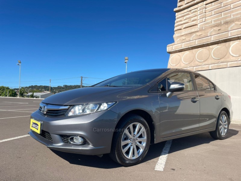 CIVIC 2.0 LXR 16V FLEX 4P AUTOMÁTICO - 2014 - SANTA CRUZ DO SUL