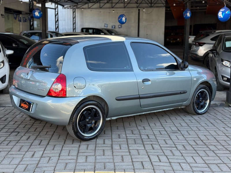 CLIO 1.0 AUTHENTIQUE 8V GASOLINA 2P MANUAL - 2008 - LAGOA VERMELHA