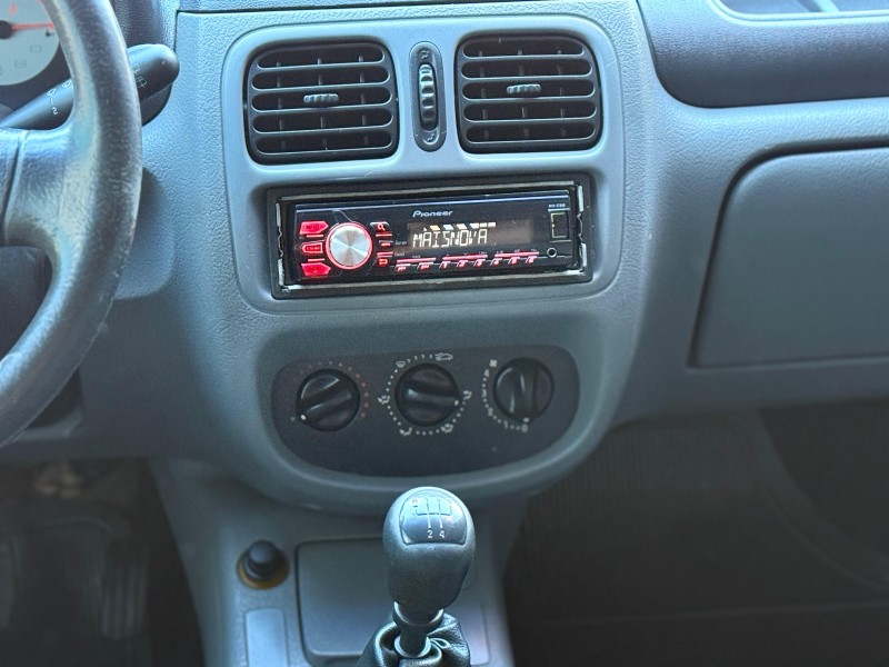 CLIO 1.0 AUTHENTIQUE 8V GASOLINA 2P MANUAL - 2008 - LAGOA VERMELHA