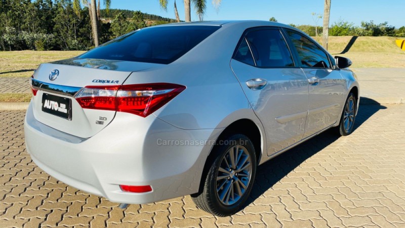 COROLLA 2.0 XEI 16V FLEX 4P AUTOMÁTICO - 2017 - DOIS IRMãOS