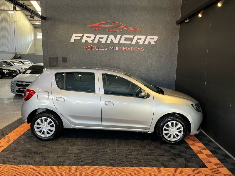 SANDERO 1.0 EXPRESSION 16V FLEX 4P MANUAL - 2018 - ANTôNIO PRADO