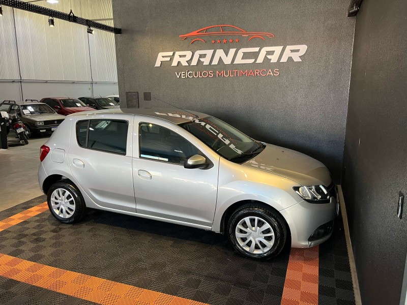 SANDERO 1.0 EXPRESSION 16V FLEX 4P MANUAL - 2018 - ANTôNIO PRADO