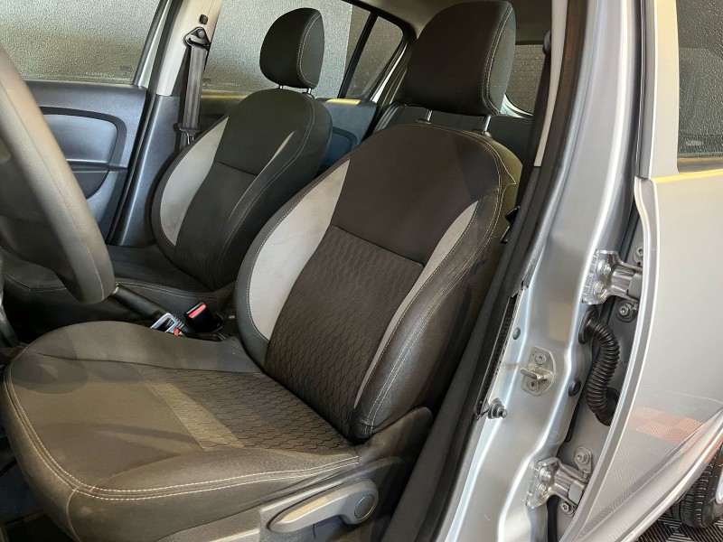 SANDERO 1.0 EXPRESSION 16V FLEX 4P MANUAL - 2018 - ANTôNIO PRADO