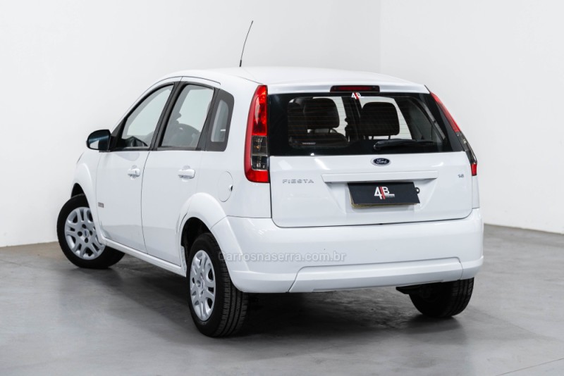 FIESTA 1.6 MPI CLASS HATCH 8V FLEX 4P MANUAL - 2013 - PORTO ALEGRE