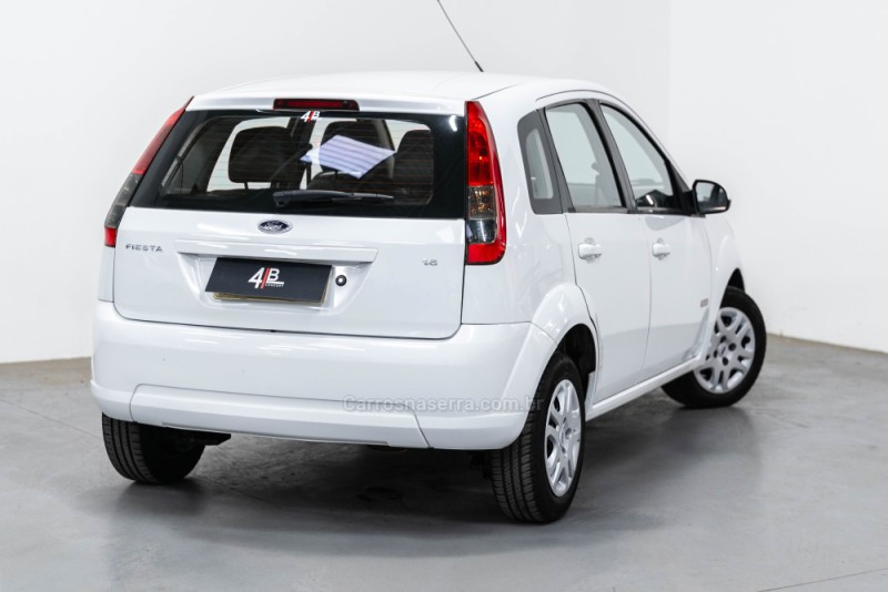 FIESTA 1.6 MPI CLASS HATCH 8V FLEX 4P MANUAL - 2013 - PORTO ALEGRE