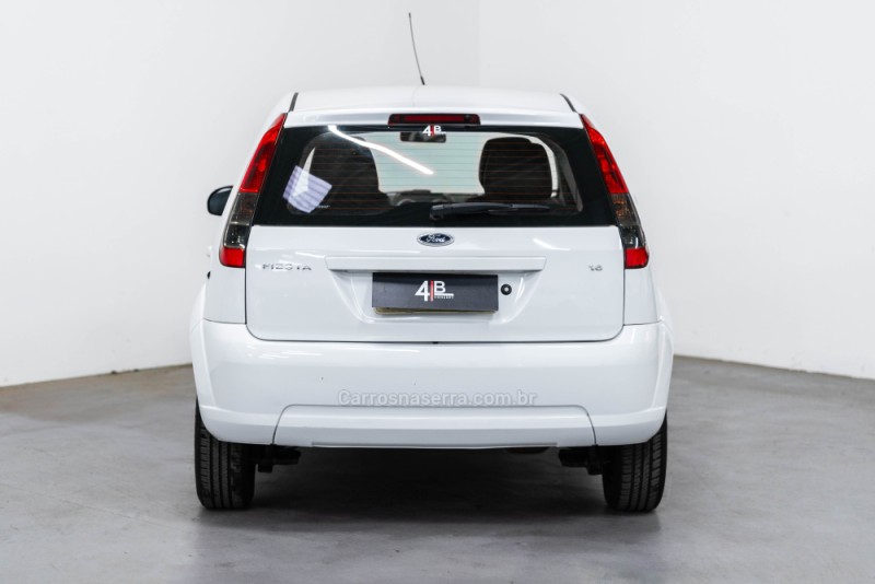 FIESTA 1.6 MPI CLASS HATCH 8V FLEX 4P MANUAL - 2013 - PORTO ALEGRE