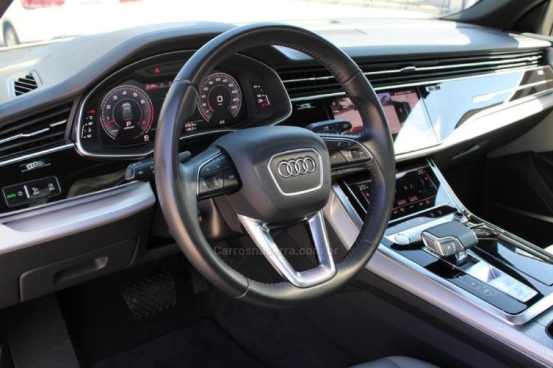 Q8 3.0 TFSI PERFORMANCE BLACK QUATTRO V6 24V GASOLINA 4P S-TRONIC - 2020 - CAXIAS DO SUL