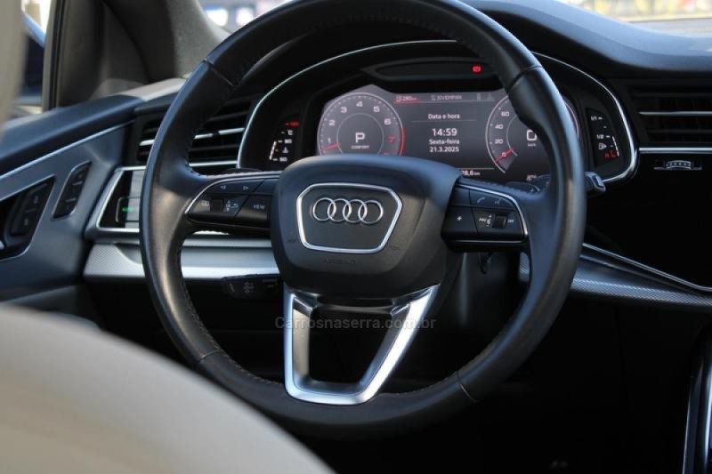 Q8 3.0 TFSI PERFORMANCE BLACK QUATTRO V6 24V GASOLINA 4P S-TRONIC - 2020 - CAXIAS DO SUL