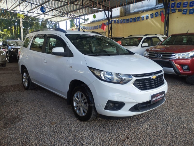 SPIN 1.8 LT 8V FLEX 4P MANUAL - 2019 - CANELA