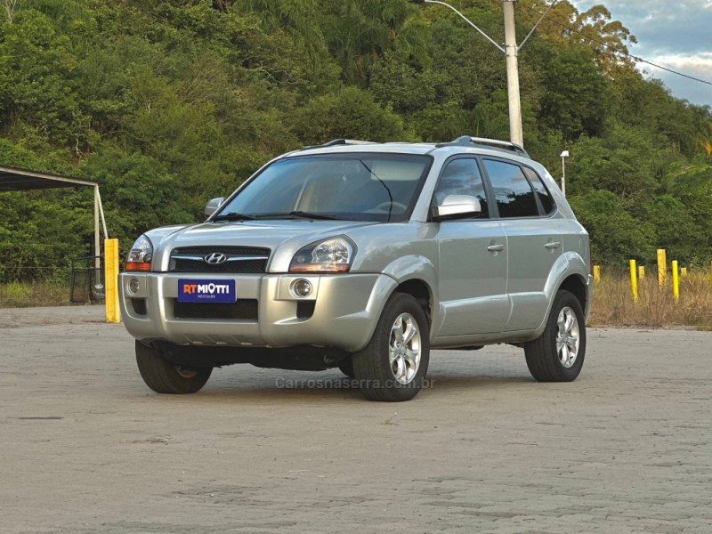 TUCSON 2.0 MPFI GLS 16V 143CV 2WD FLEX 4P AUTOMÁTICO - 2012 - MUçUM