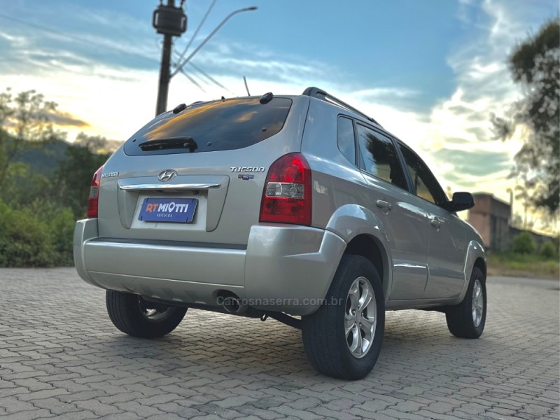 TUCSON 2.0 MPFI GLS 16V 143CV 2WD FLEX 4P AUTOMÁTICO - 2012 - MUçUM