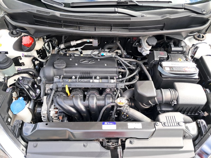 HB20S 1.6 COMFORT PLUS 16V FLEX 4P MANUAL - 2015 - CAXIAS DO SUL