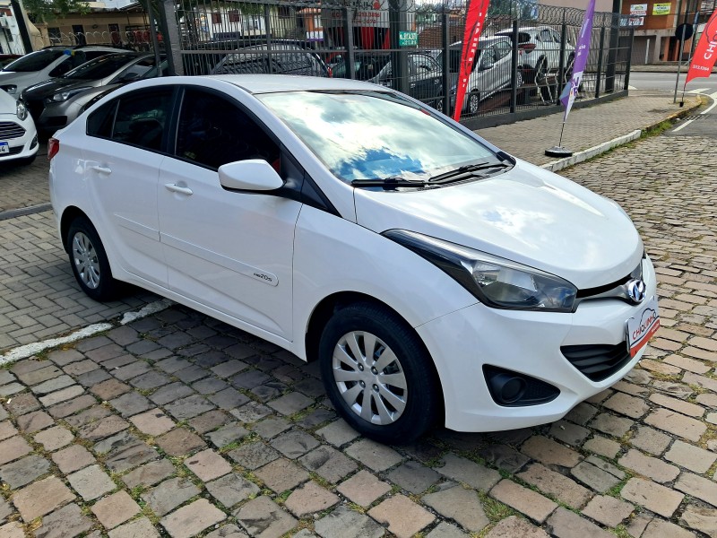 HB20S 1.6 COMFORT PLUS 16V FLEX 4P MANUAL - 2015 - CAXIAS DO SUL
