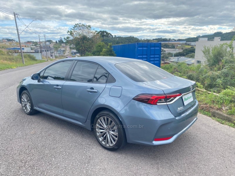 COROLLA 2.0 XEI 16V FLEX 4P AUTOMÁTICO - 2024 - FLORES DA CUNHA